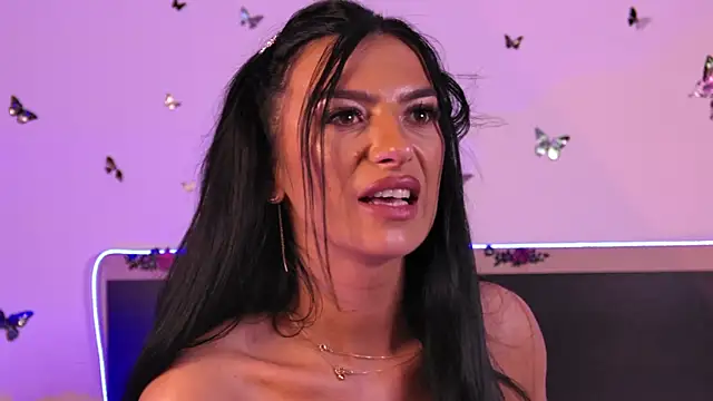 Czat XXX na żywo – AmelieReeaa