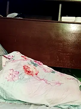 QueenSoreal – Kamerová šou