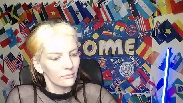 VanessaRey_ Adlı Modelin Canlı XXX Sohbeti