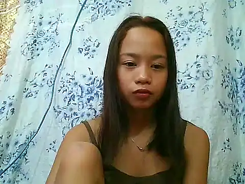 Asianpinay_Skinny1818のライブXXXチャット