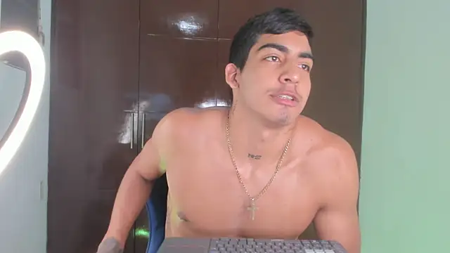 Show Webcam de Milo_LatinBoy