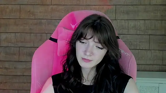 SophiaProveのライブXXXチャット