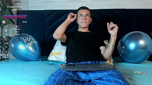 Juanse_CollingのライブXXXチャット