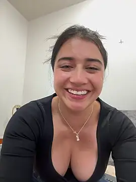 KallyMyller1 élő XXX-chatje