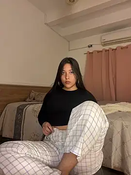 Nhefertary 라이브 XXX 채팅