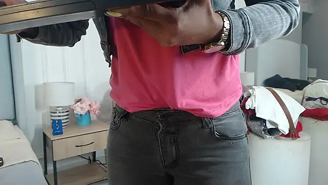 ChantalGarner 라이브 XXX 채팅