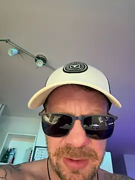 stefhart élő XXX-chatje