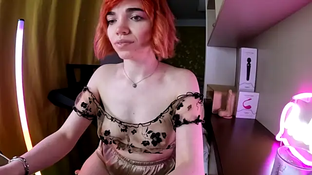 olivka-flower's Live XXX Chat