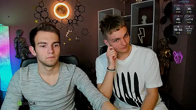 john_lik: διαδικτυακό σόου στην κάμερα