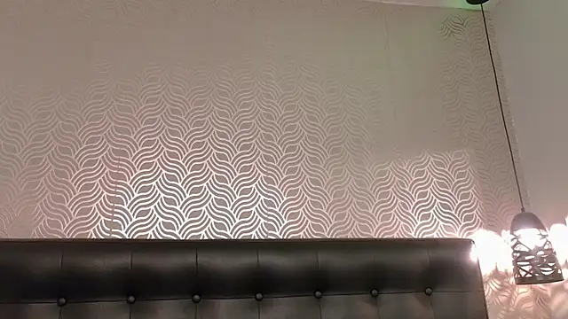 Sharonevanss_ Chat XXX in diretta