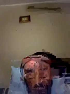 walide100000 Adlı Modelin Canlı XXX Sohbeti