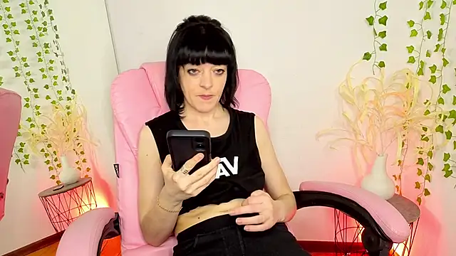 Онлайн чат XXX Minimolly_