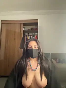 Pokazy przed kamerką – Hot-Sarah-arab