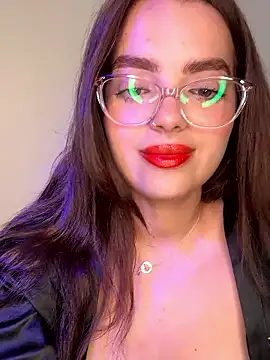 Czat XXX na żywo – hannahst_