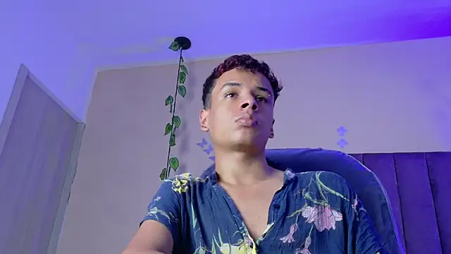 Xavier_Fox___のライブXXXチャット