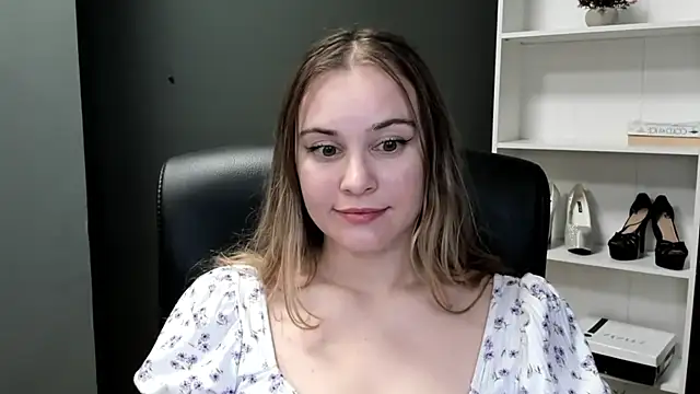 kitty_valeria's Live XXX Chat