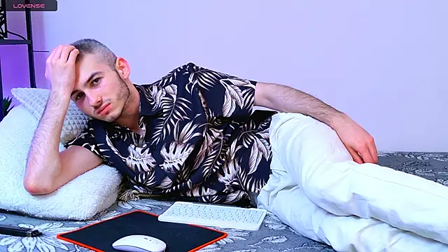 Magic_Stormsn Live XXX chat