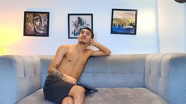 HORNY_PRETTY Live XXX-Chat