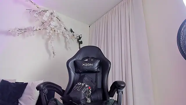 Jimena_Adams: απευθείας συνομιλία ΧΧΧ