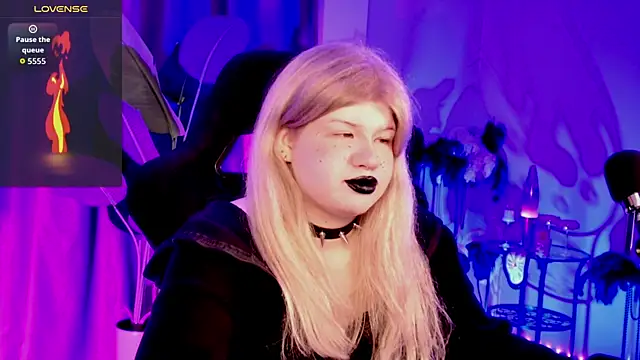 LilithNlsn Chat XXX in diretta