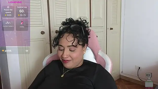 Valery__lovex Chat XXX in diretta