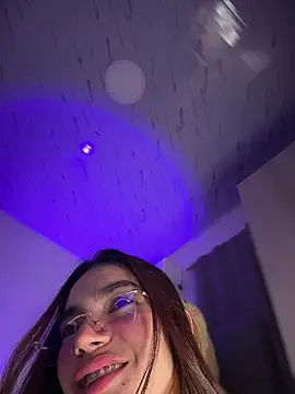 Živý XXX chat Eveliin_ruiz