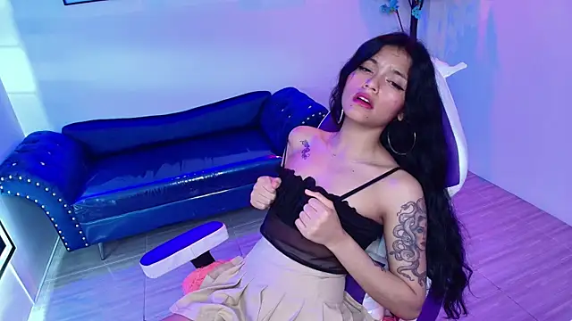 Chat +18 de Maddie_T18 ao vivo