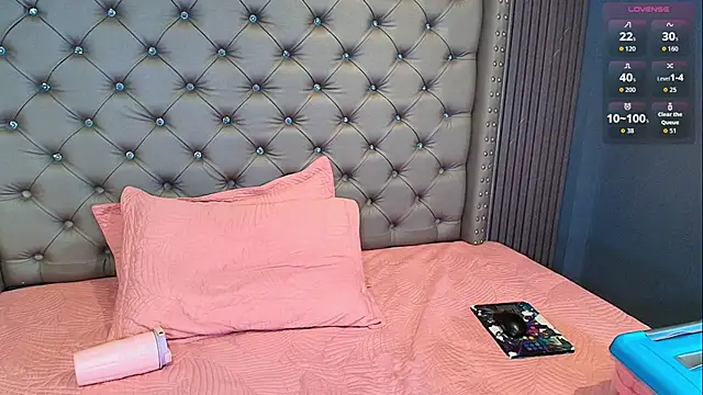 NAOMI_cute_'s Live XXX Chat