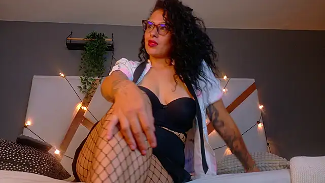 KatyraTaylor__n Live XXX chat