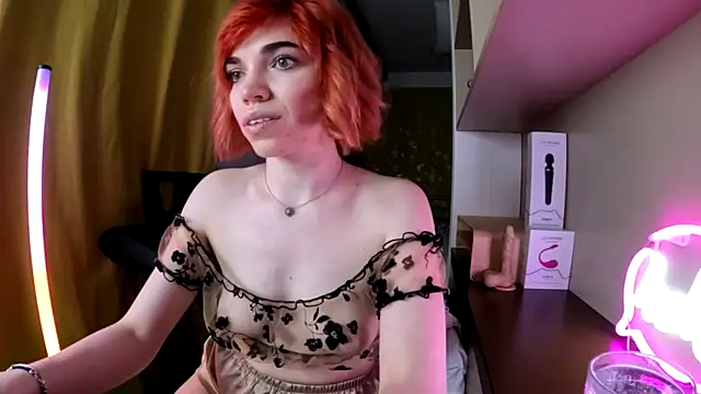 olivka-flower's Live XXX Chat