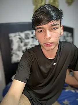 The_Conquer Show in webcam