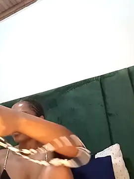 GoodinbedAfrican4's Live XXX Chat