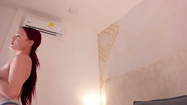 Martinaa_Garcia: απευθείας συνομιλία ΧΧΧ