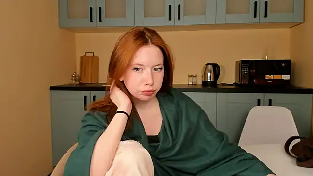 OhMyStella: απευθείας συνομιλία ΧΧΧ