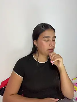 I_Samanthaa Adlı Modelin Canlı XXX Sohbeti