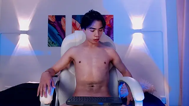 IlyaRomanov Webcamshow