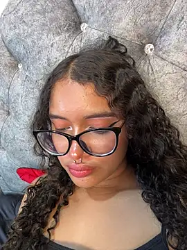 Bunny_fire's Live XXX Chat