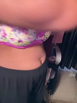 Lucky_Flora's Webcam Show