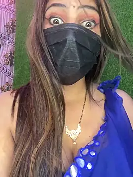 CUTI-NAINA 现场XXX聊天