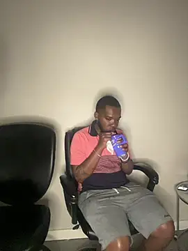 DancingLemonade 即時 XXX 聊天