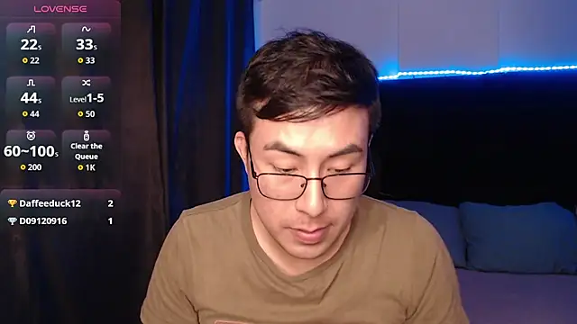 عرض كام andrewmhilton_