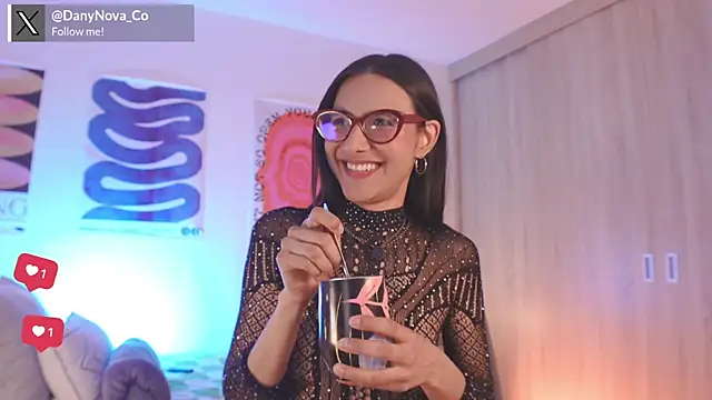 Czat XXX na żywo – DanyNova_Co