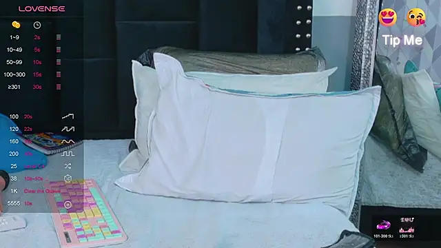 Chatroom XXX en direct de EbonyCoWorker