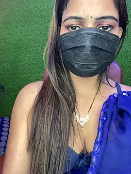 Chatroom XXX en direct de CUTI-NAINA