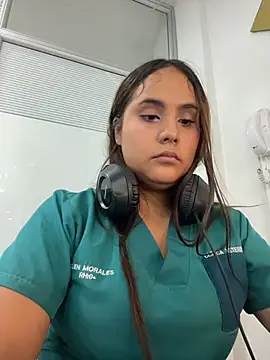 Chatroom XXX en direct de Noa_Harper-