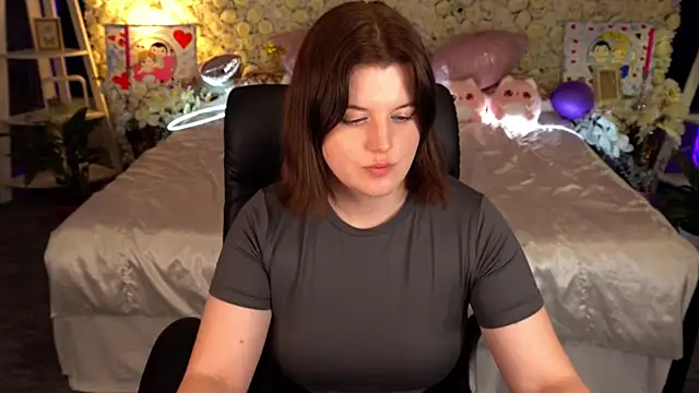 KristiFoxyのライブXXXチャット