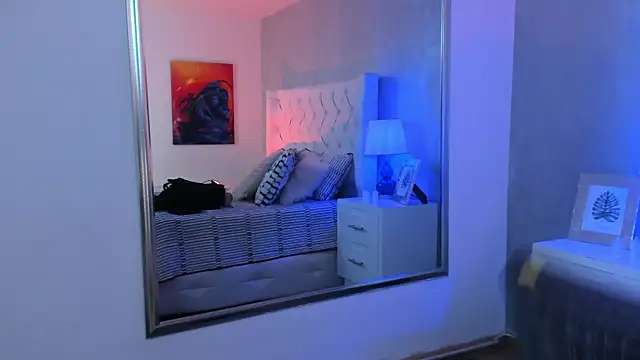 Czat XXX na żywo – Ivi_jones_