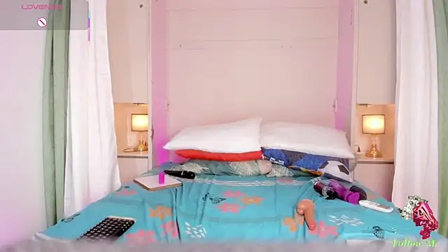 AvaJamess élő XXX-chatje