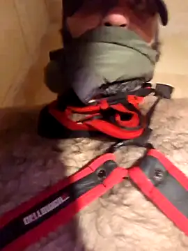 HairyCubBttmboy Webcam show