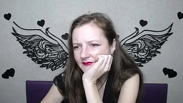 MeganPirs Adlı Modelin Canlı XXX Sohbeti